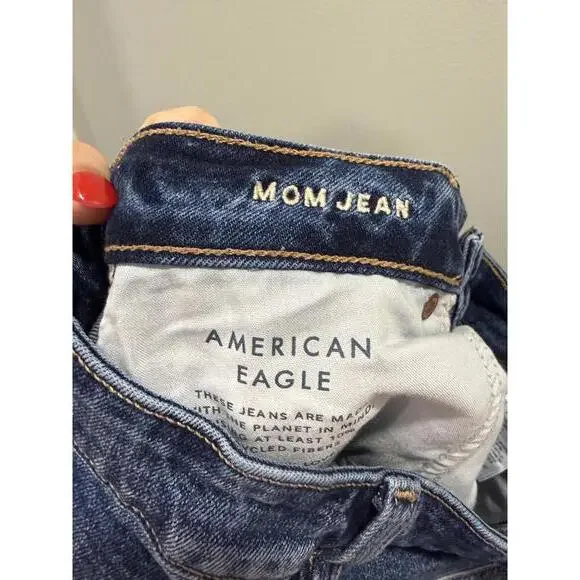 American Eagle Dark Wash Mom Jean, Women's Size 2 - Picture 8 of 9